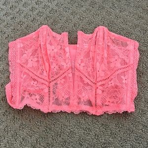 Beautiful Victoria’s Secret Coral bandeau Lacey top. Size XS